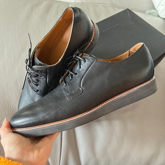 Vince Leather casual dress shoe - Picture 4 of 5